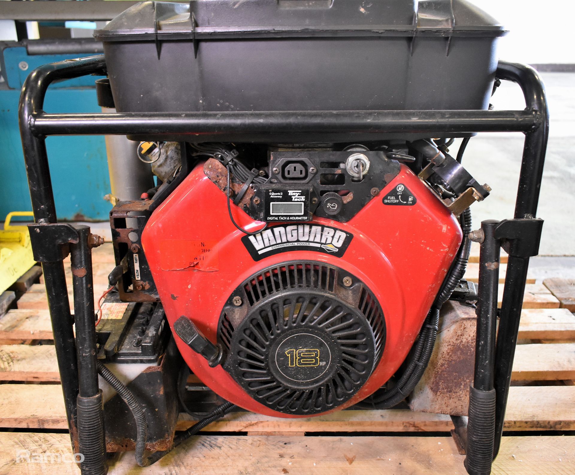 Rosenbauer Otter portable petrol water pump with Briggs & Stratton Vanguard 18HP engine - Image 2 of 12