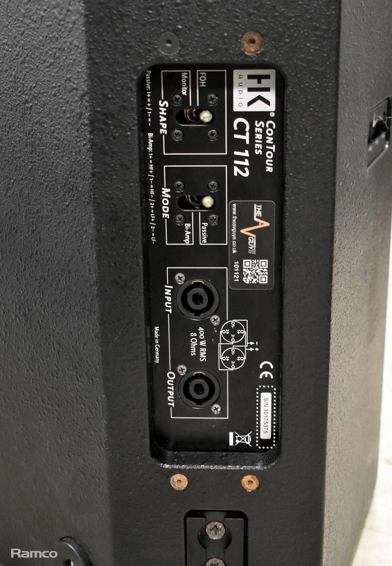 2x HK Contour Series CT 112 speakers in flight case - FOH & monitor speakers - Image 9 of 13