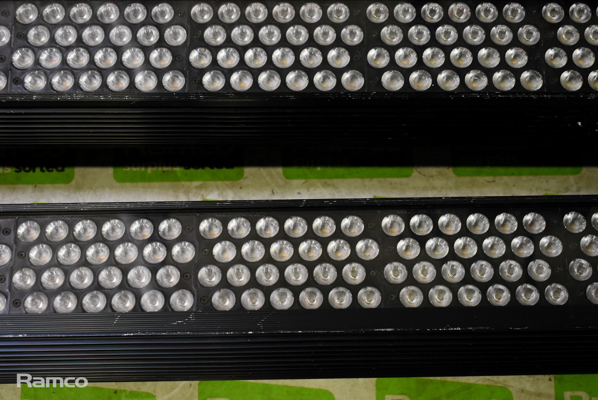 4x Chroma-Q Color Force 48 LED fixture lights with flight case - Image 7 of 10