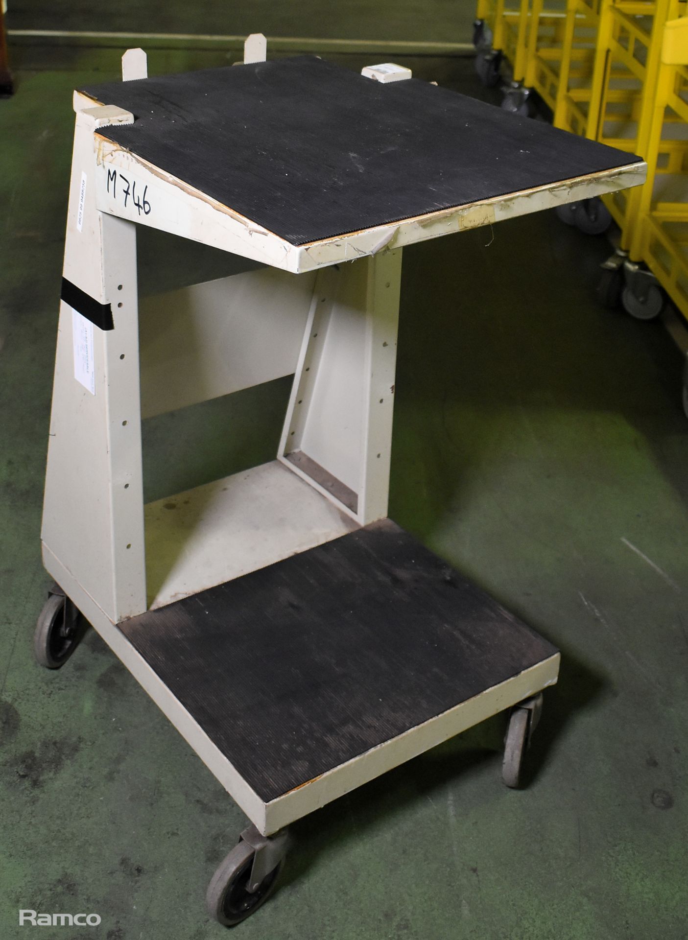 2 tier metal trolley - L 660 x W 520 x H 970mm - Image 3 of 6