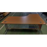 Large curved wooden office scoop desk - L 1800 x W 800 x H 730 - in need of repair
