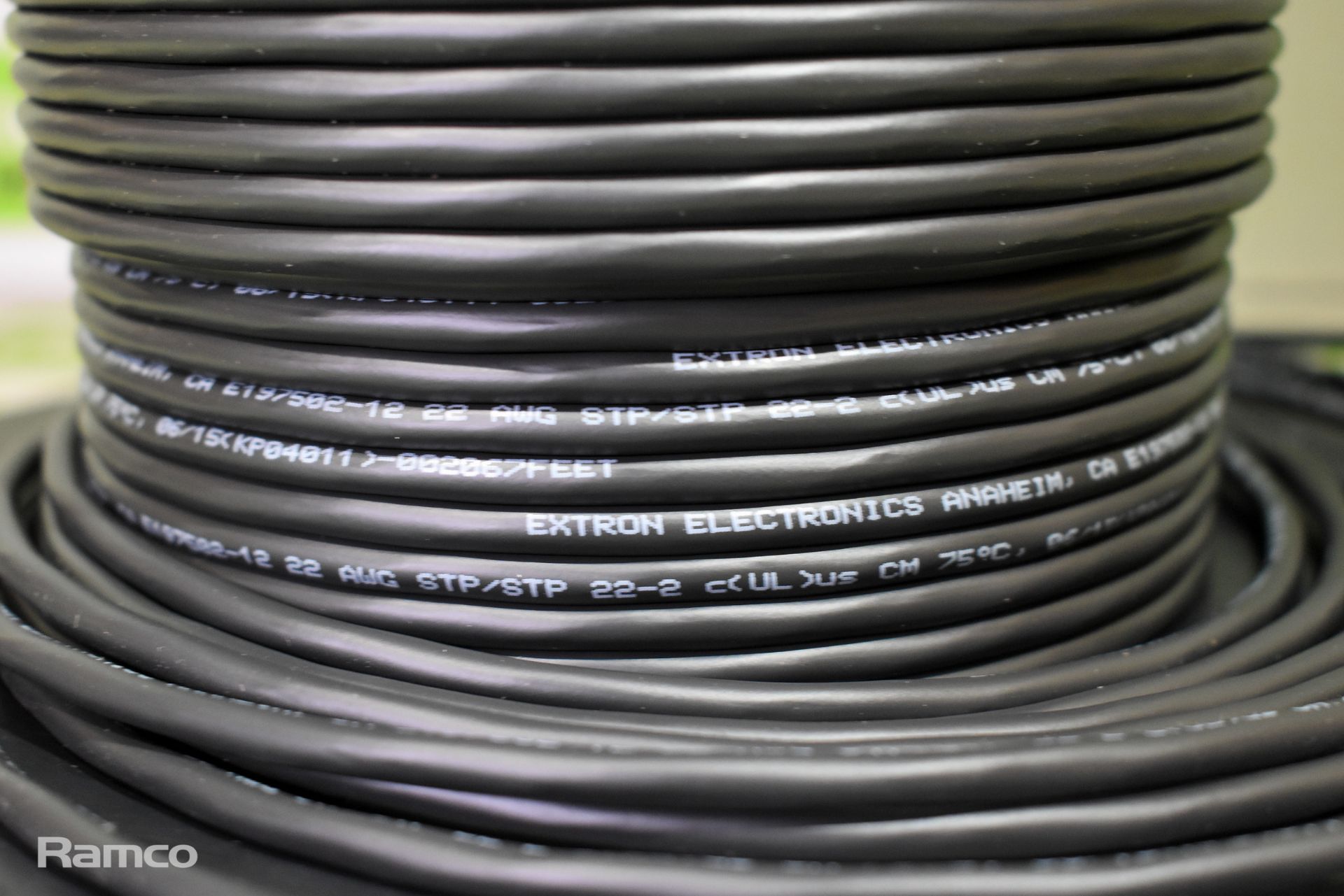 Extron STP22-2 4 core multi strand cable reel - part no: 70-978-03 - approx 300m - Bild 2 aus 4