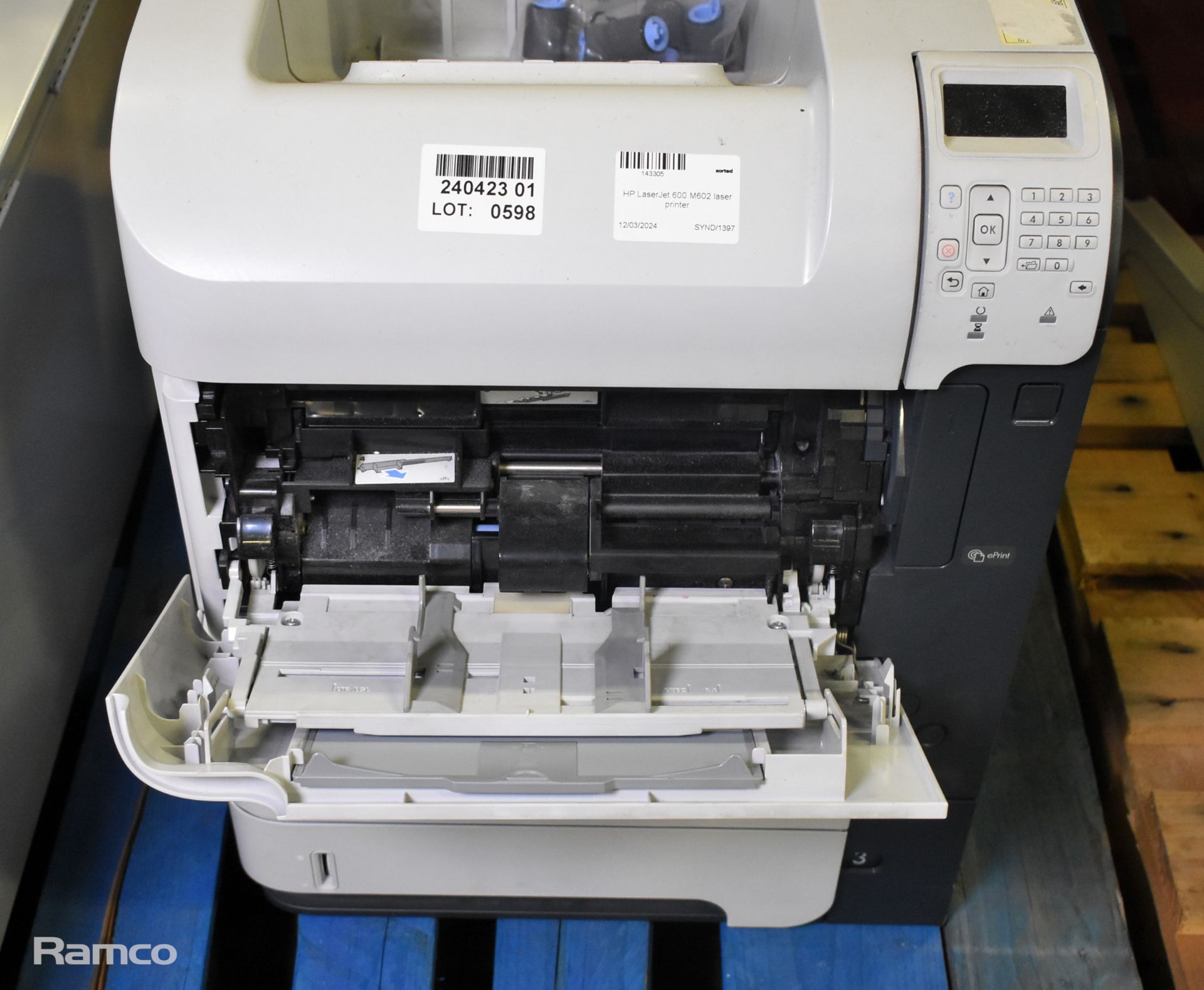 HP LaserJet 600 M602 laser printer - Image 3 of 7