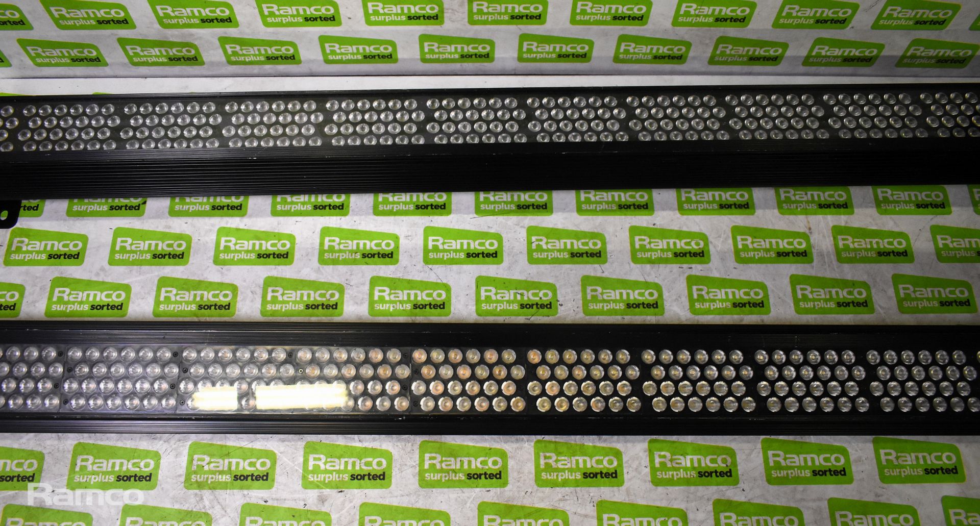2x Chroma-Q Color Force 72 LED fixture lights with flight case - Image 7 of 8
