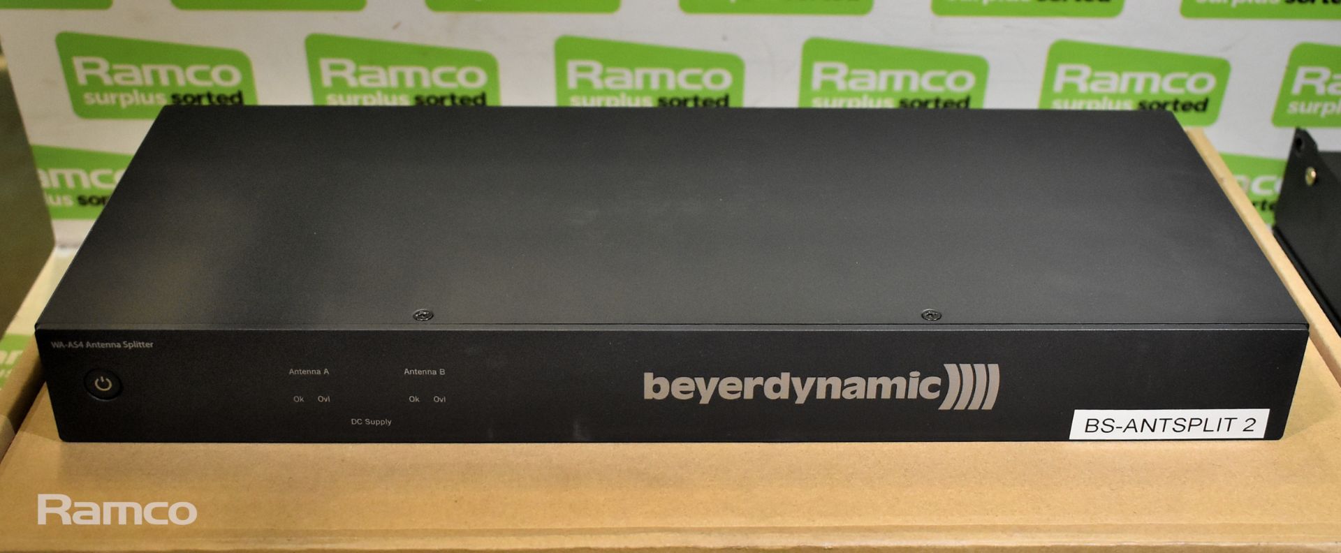 Beyerdynamic WA-AS4 antenna splitter, InterM R300 reference amplifier - Image 6 of 8