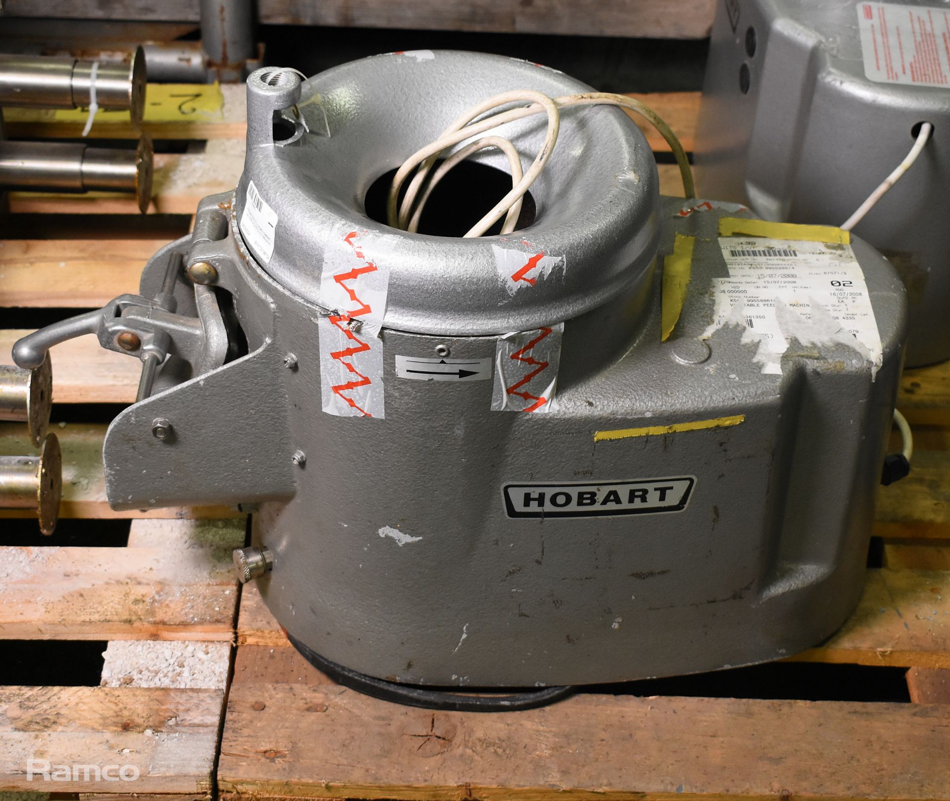 Hobart E6110 potato peeler - W 330 x D 670 x H 450mm - Image 4 of 7
