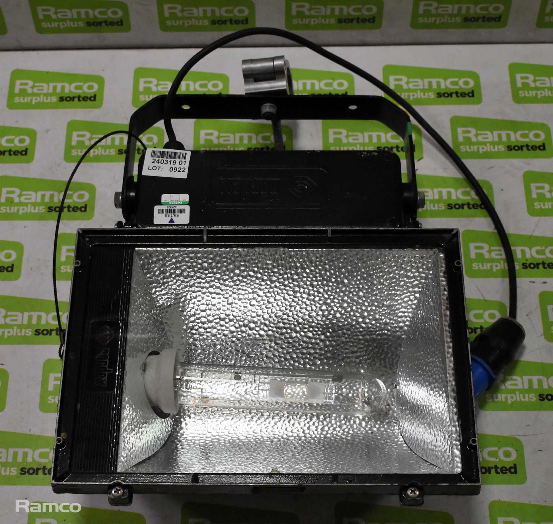 6x 400w sodium floodlights - Image 12 of 20