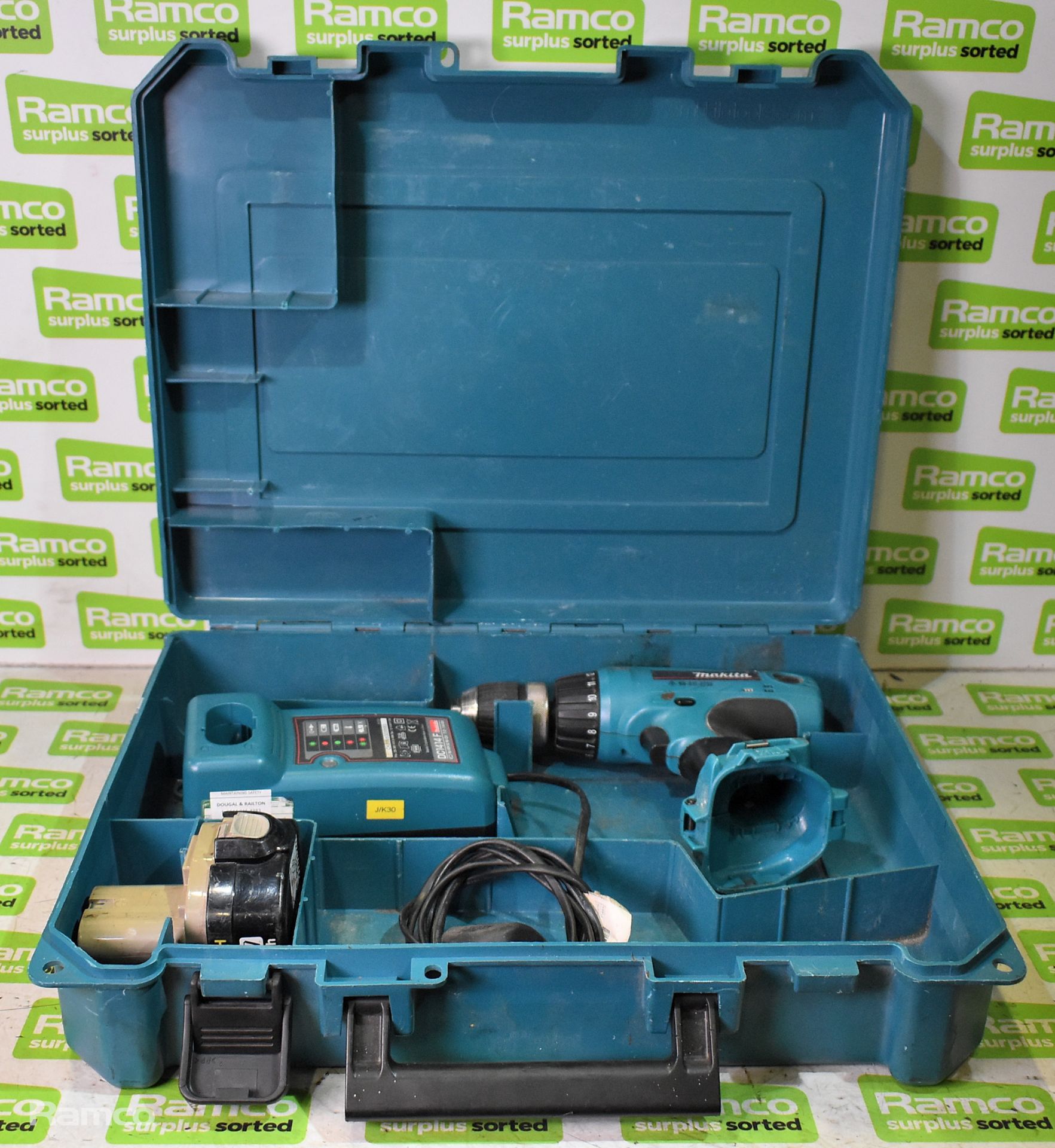 Makita 6317D cordless drill - DC1414F charger - 1x 12V battery - case