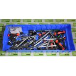 Hand tools - screwdrivers - sockets - screwdriver bits