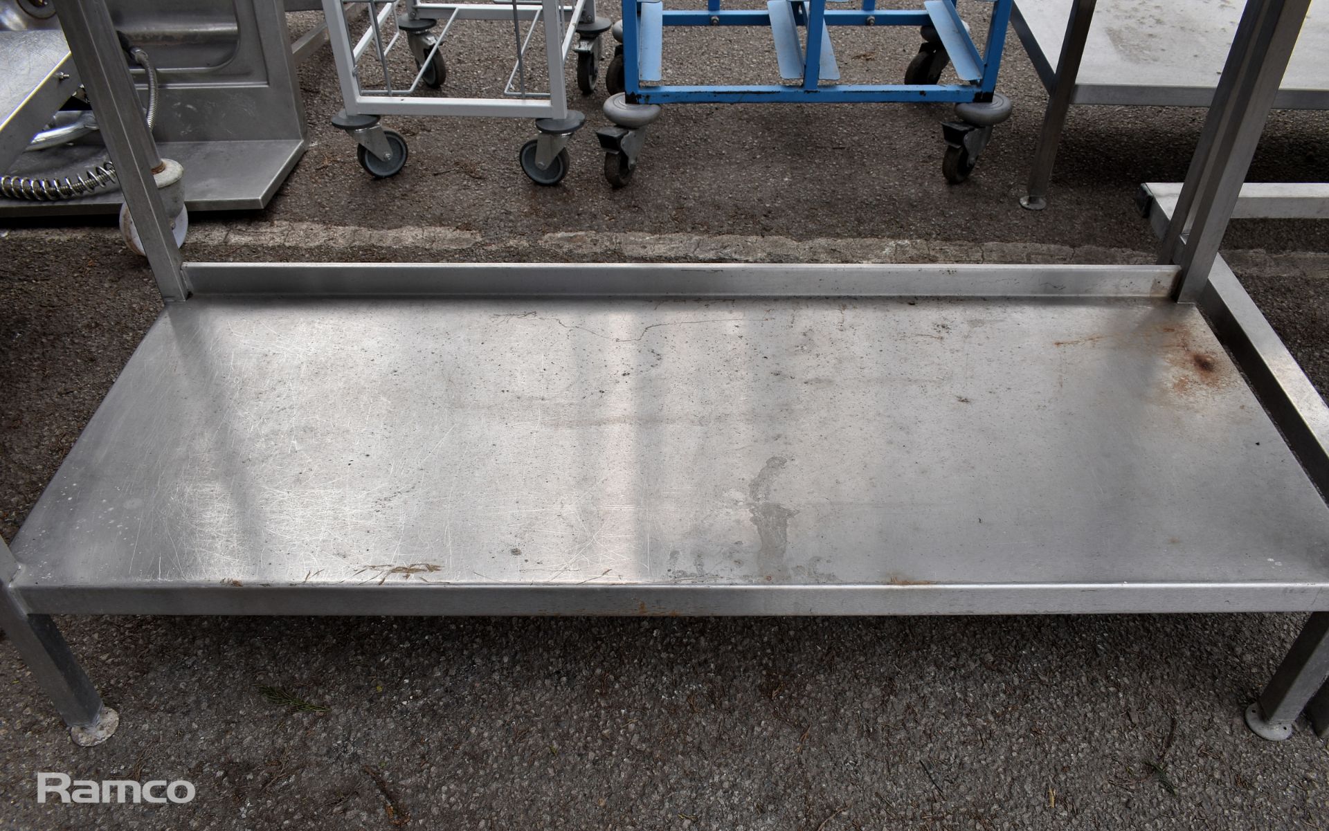 Stainless steel table - W 1400 x D 660 x H 900mm - Image 2 of 3