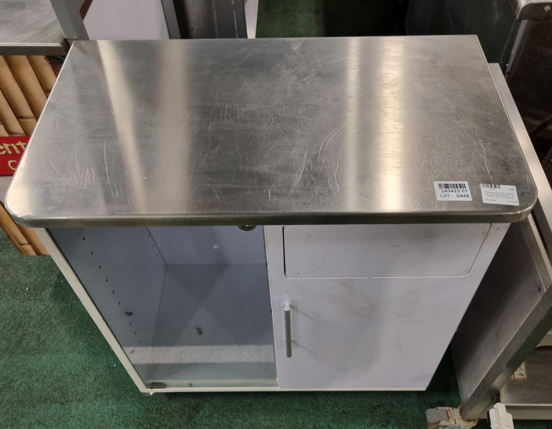 Mobile double door cabinet with stainless steel top - W 800 x D 450 x H 910mm - Image 2 of 4