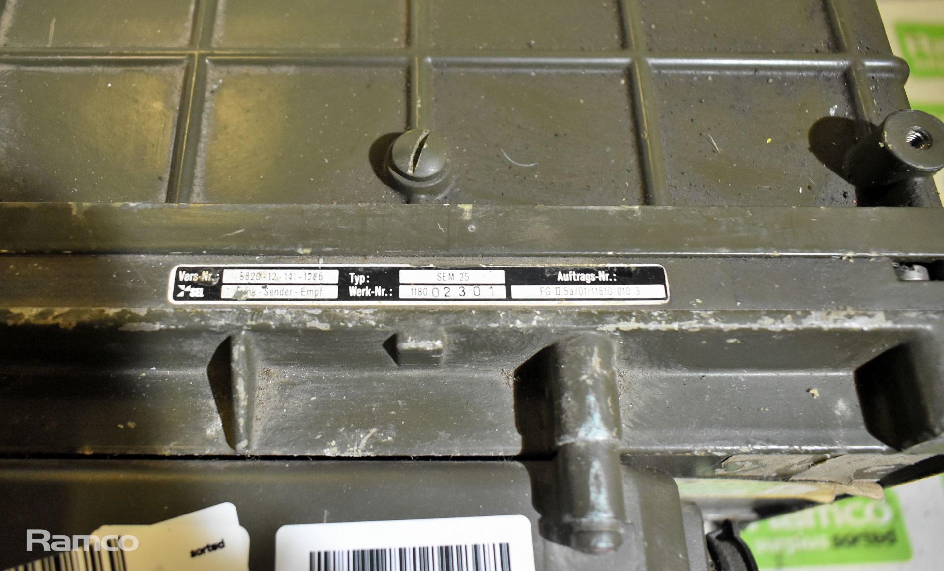 SEM 25 VHF military tank radio - Image 6 of 6