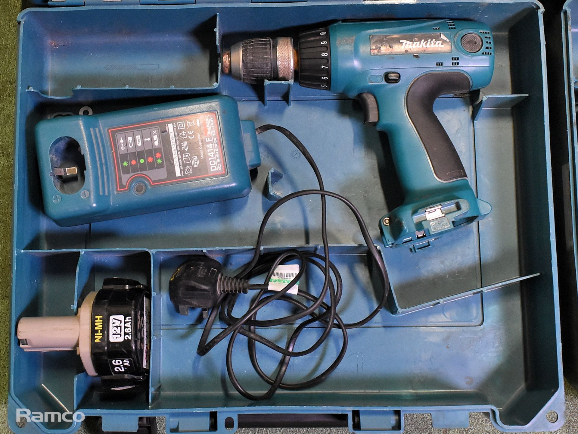 2x Makita 6317D cordless drills - DC1414F charger - 1x 12V battery - case - Image 2 of 8