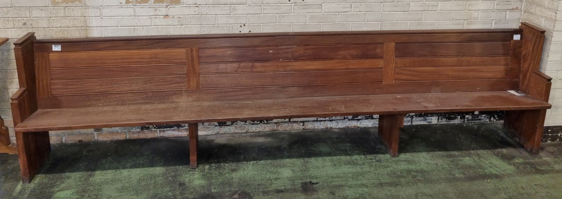 Wooden church pew - L 3570 x W 450 x H 900mm