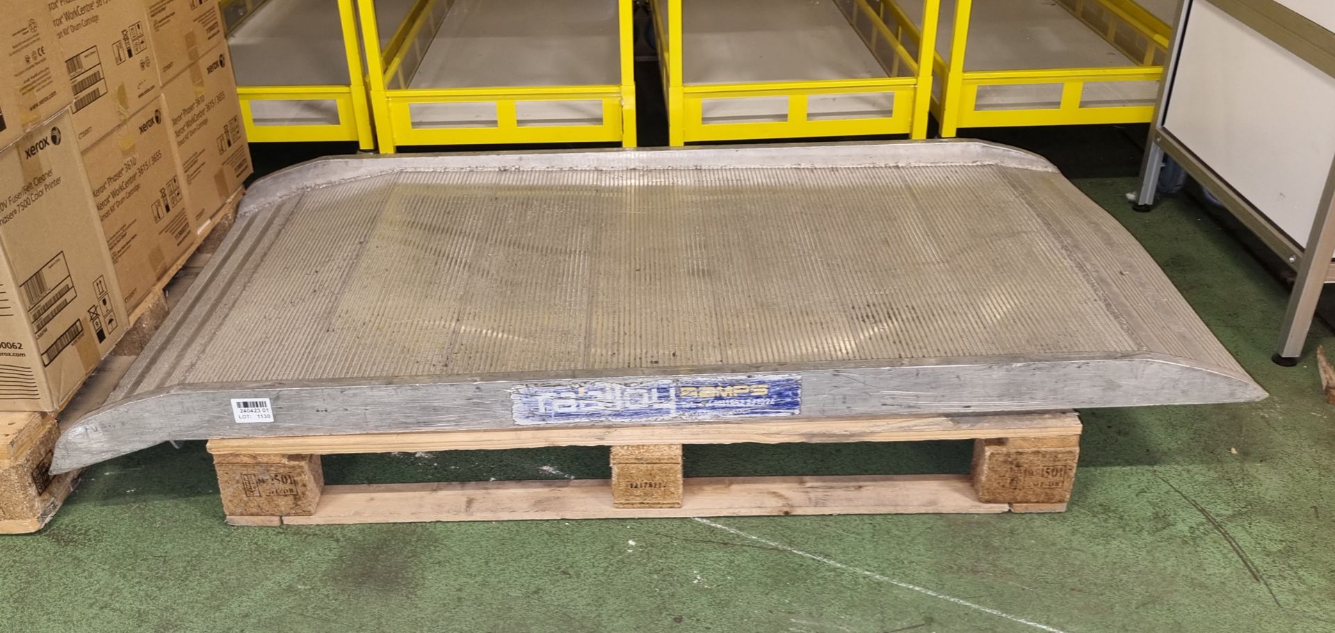 Ra'Alloy van ramp - L 1700 x W 900mm