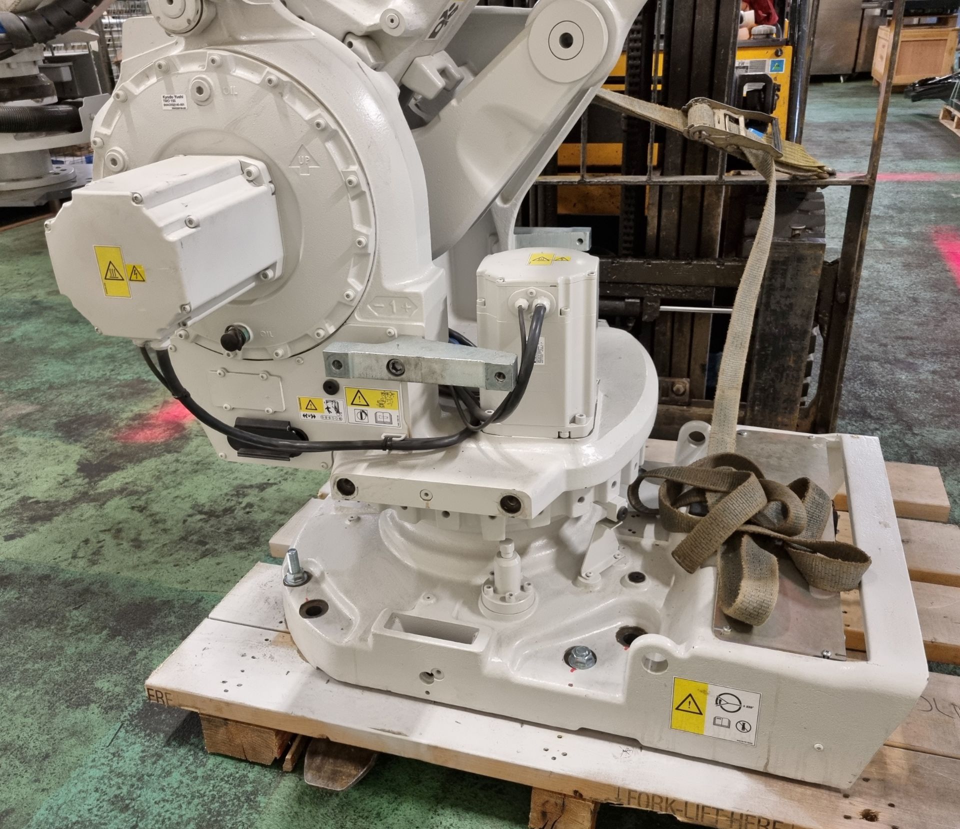 ABB AB IRB 660 4 axis articulated robot arm with ABB IRC5 Single robot control panel - Bild 13 aus 55