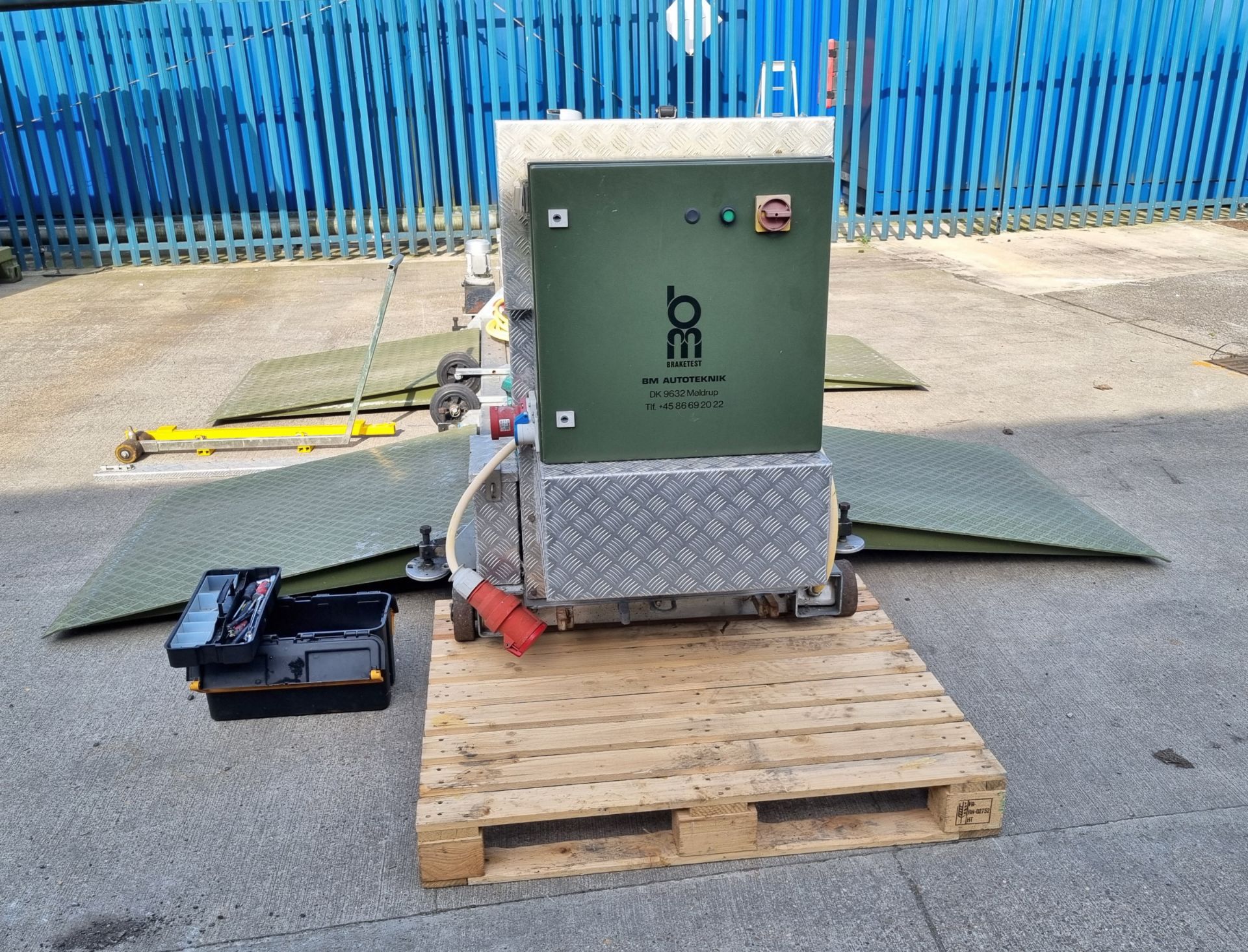 BM20200 roller brake tester with GenSat MG-75-SSP generator on GRP flat track with bale bar - Image 2 of 49