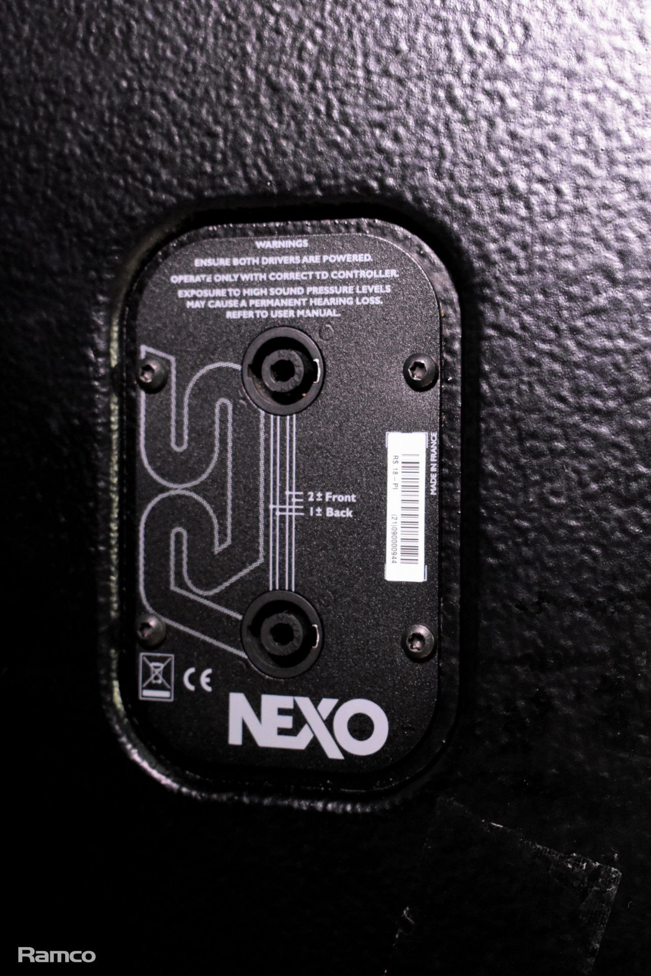 NEXO RS.18-PI - Dual 18 inch Tour subwoofer - Black - Image 6 of 10