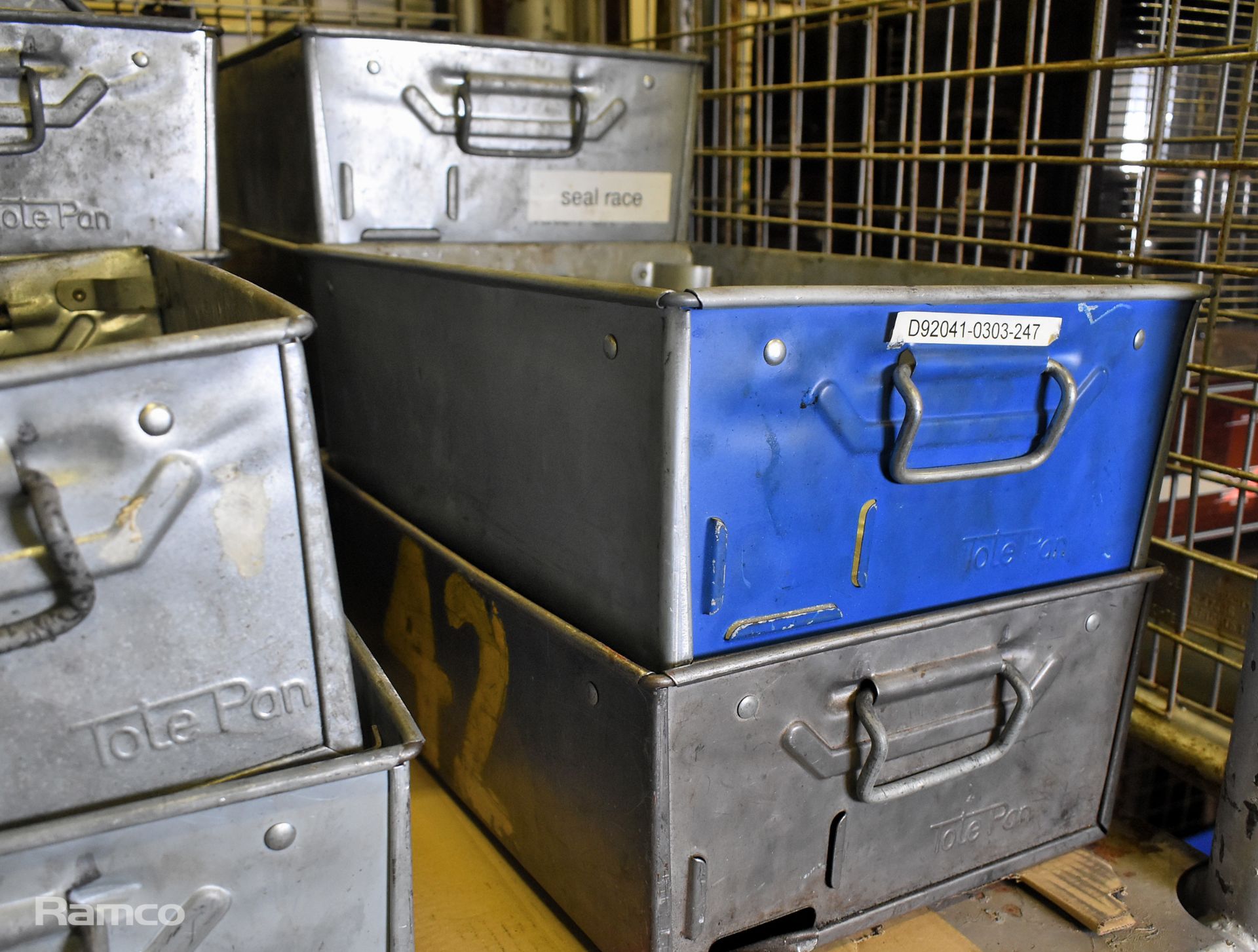 16x engineers tote pan storage bins - Image 4 of 4