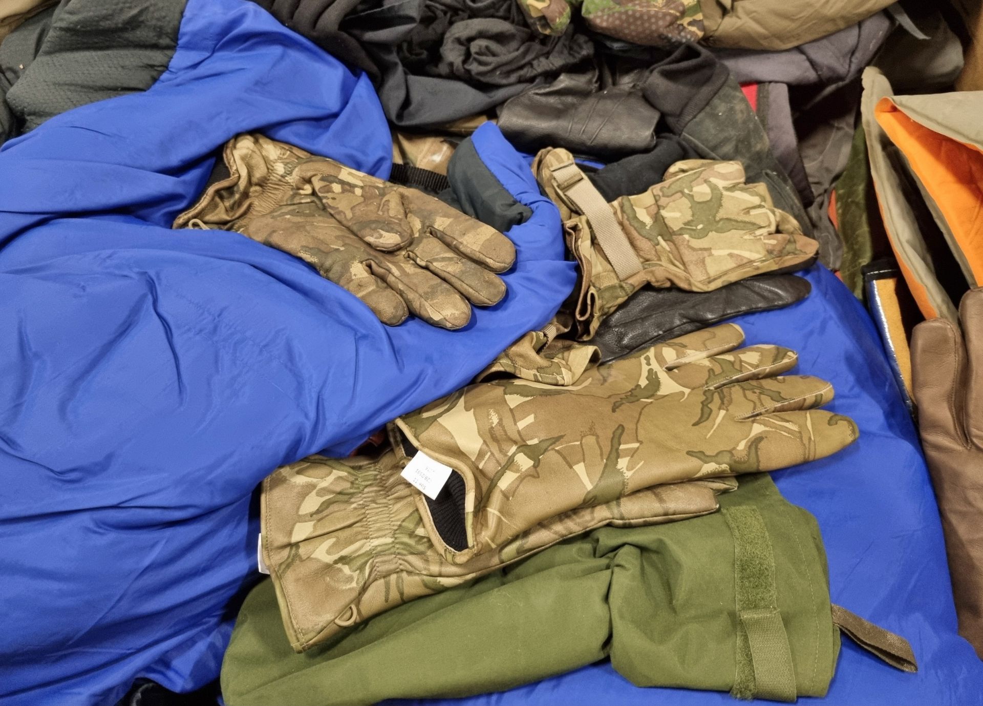 Various types of ex-military clothing The asset shows significant, irreparable damage - 162kg - Image 2 of 5
