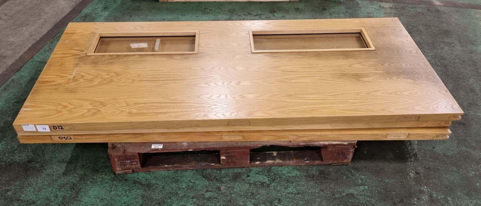 6x Wooden fire doors - W 930 x D 45 x H 2040mm