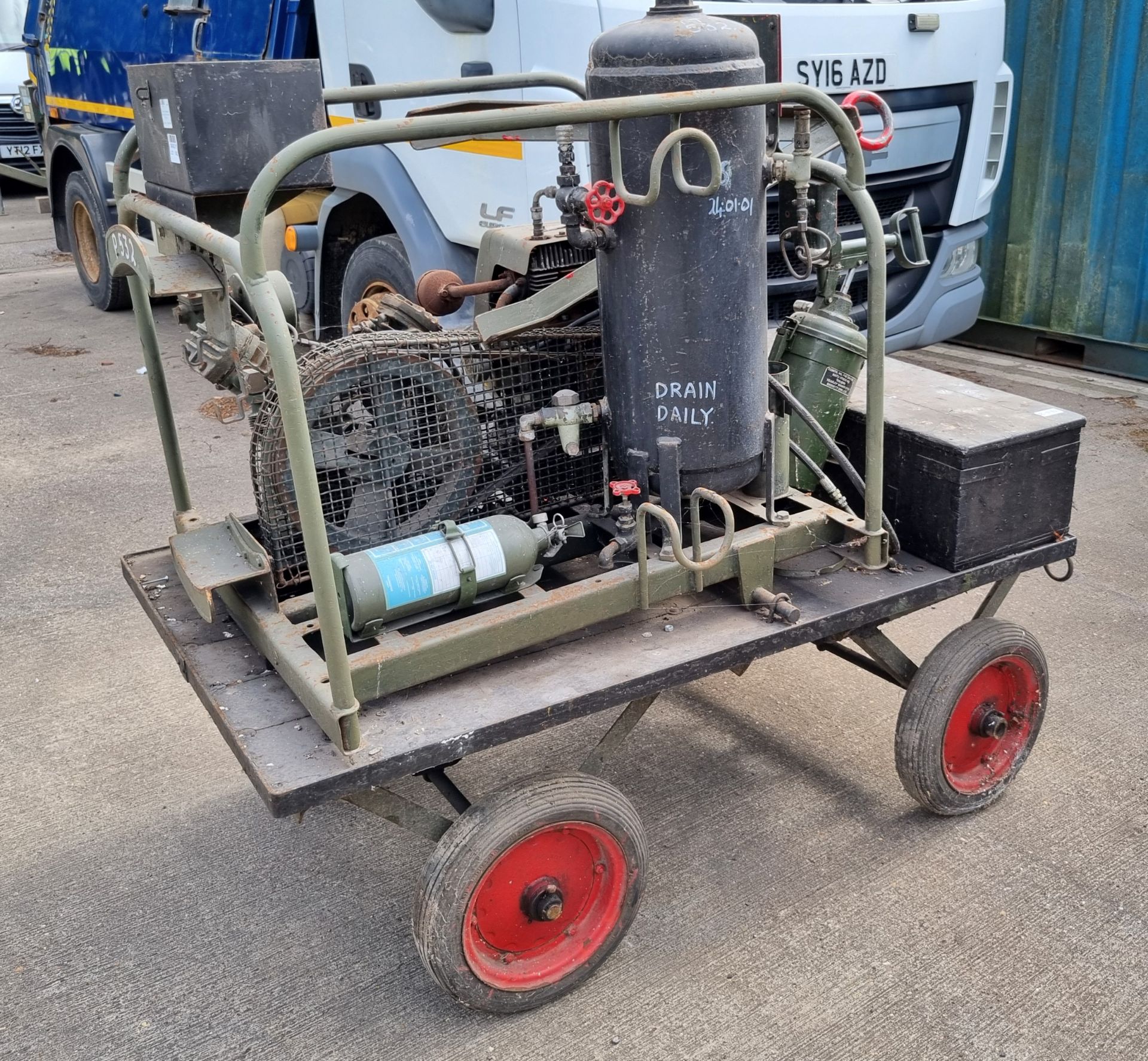 Tecalemit air compressor on trolley - W 1800 x D 1000 x H 1500mm - Image 3 of 11