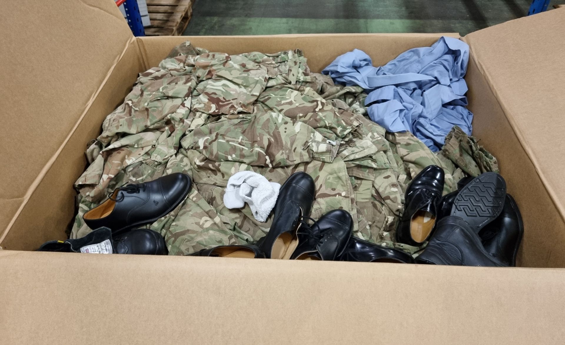 Various types of ex-military clothing The asset shows significant, irreparable damage - 153kg