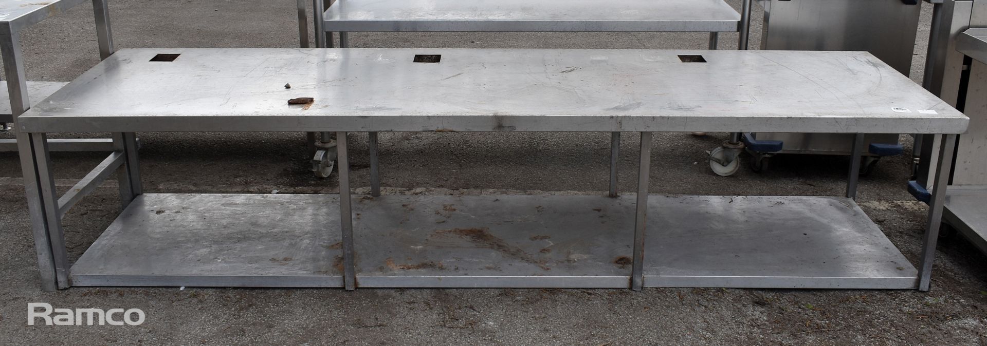 Stainless steel table - W 2850 x D 660 x H 620mm