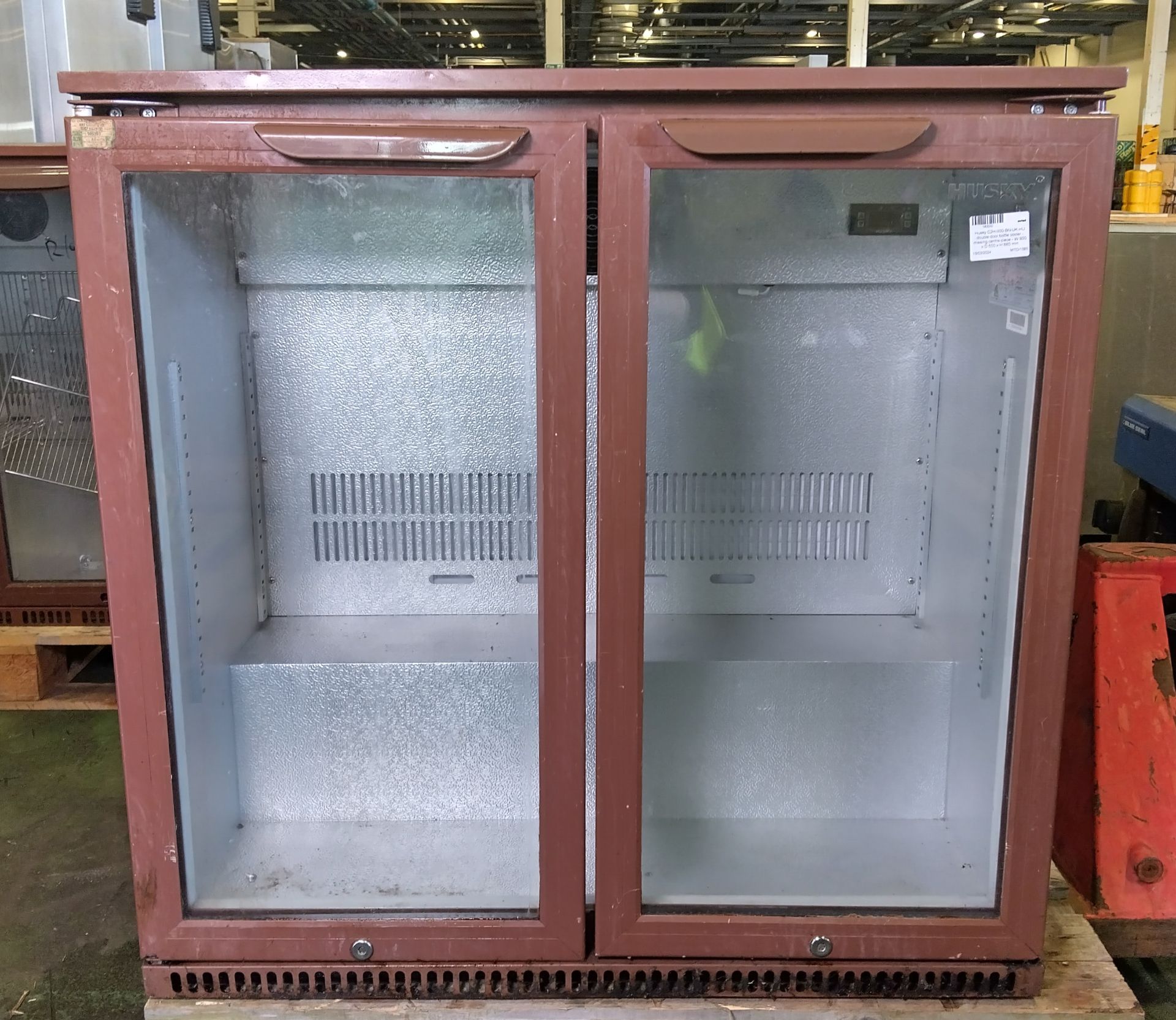 Husky C2H-900-BN-UK-HU double door bottle cooler - missing centerpiece - W 900 x D 500 x H 880mm - Image 2 of 3