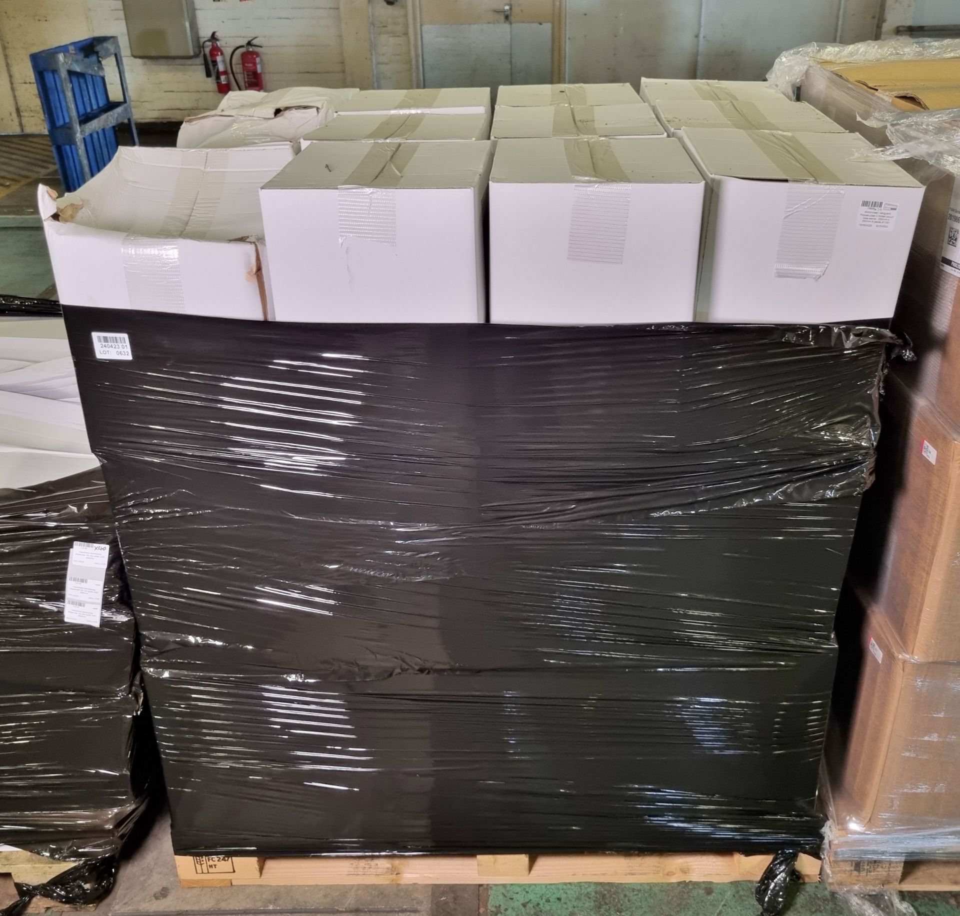 36x boxes of Micronclean Veriguard Polycellulose C-folded pouch wipe sterile - 230mm x 230mm - Bild 3 aus 4