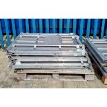 4x Litec CWB-B Standard foldable modul crowd barriers - Aluminium - W 1035 x D 1250 x H 1185 mm