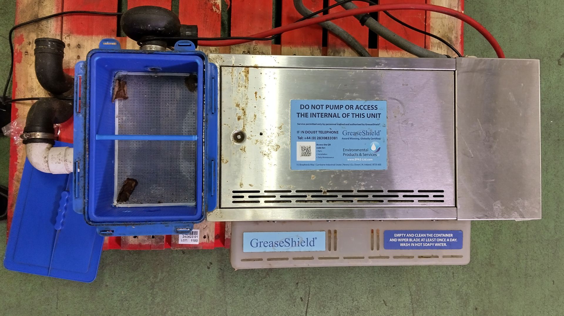 GreaseShield stainless steel grease trap - W 1170 x D 450 x H 370mm - Image 2 of 3