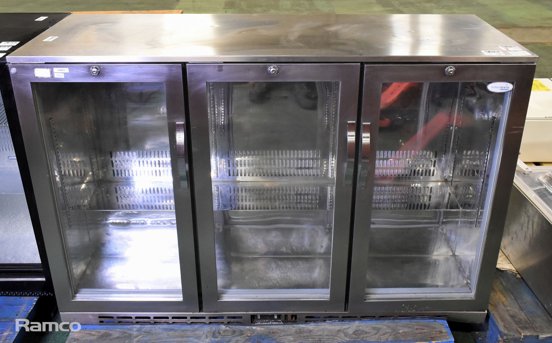 Interlevin PD30H-SS stainless steel triple door bar back bottle cooler - W 1350 x D 500 x H 900mm