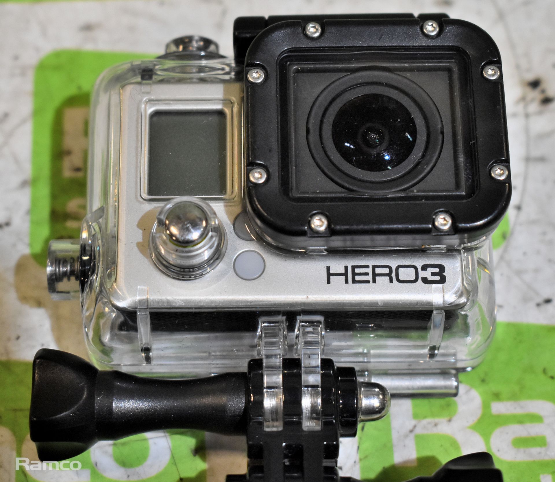 2x GoPro Hero2 cameras & 4x GoPro Hero3 cameras - see description - Image 3 of 10