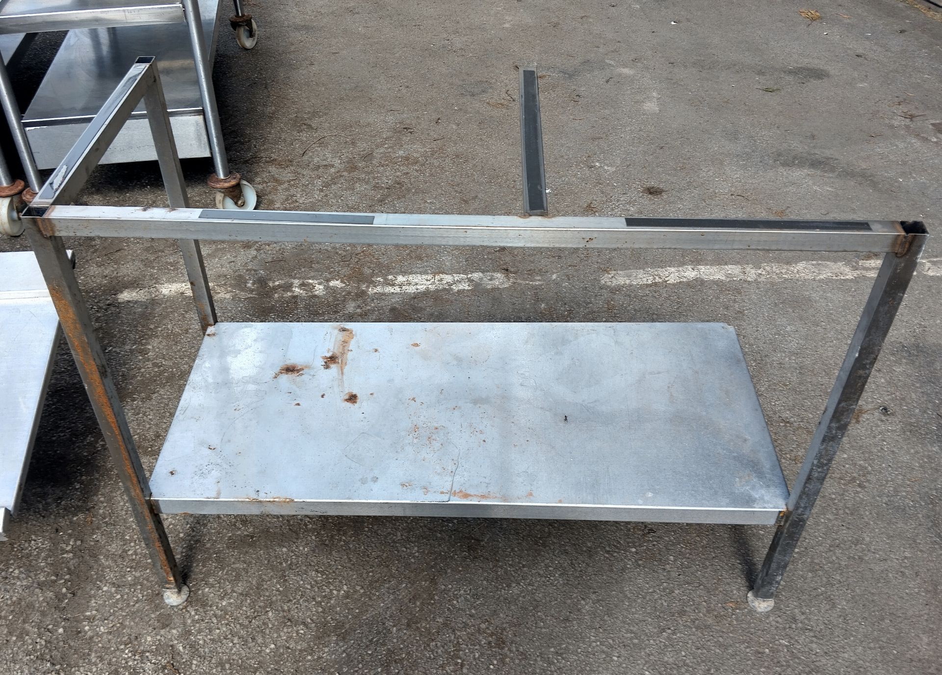 Stainless steel double sink - W 1550 x D 700 x H 1300mm - DAMAGED LEG - Image 2 of 2