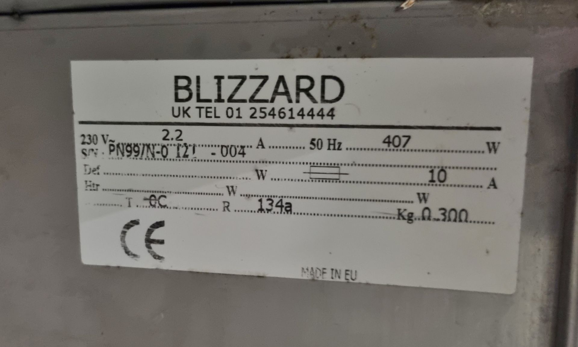 Blizzard stainless steel double door counter fridge - W 1560 x D 700 x H 860mm - Image 5 of 6