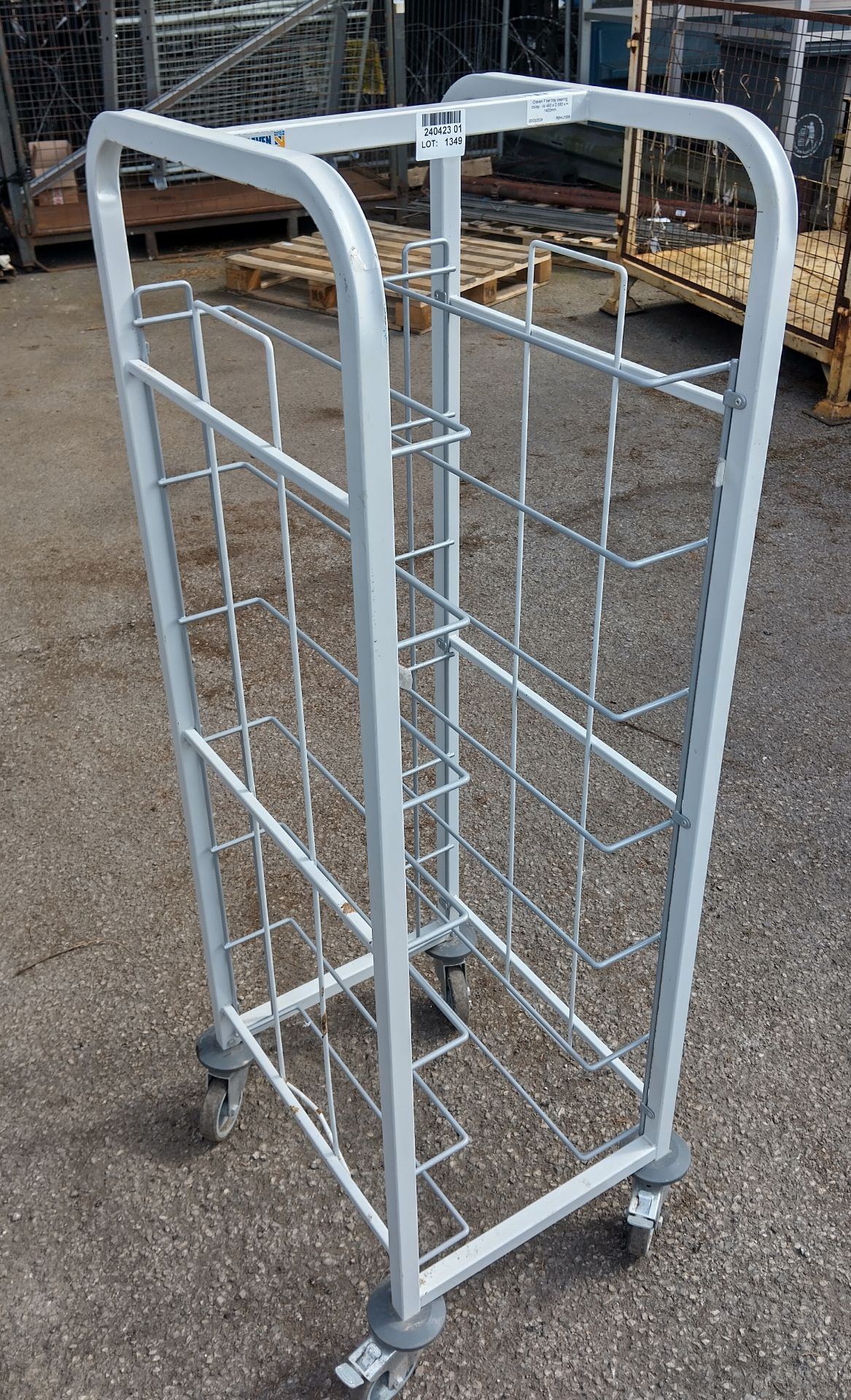 Craven 7 tier tray clearing trolley - W 480 x D 580 x H 1400mm - Image 2 of 2