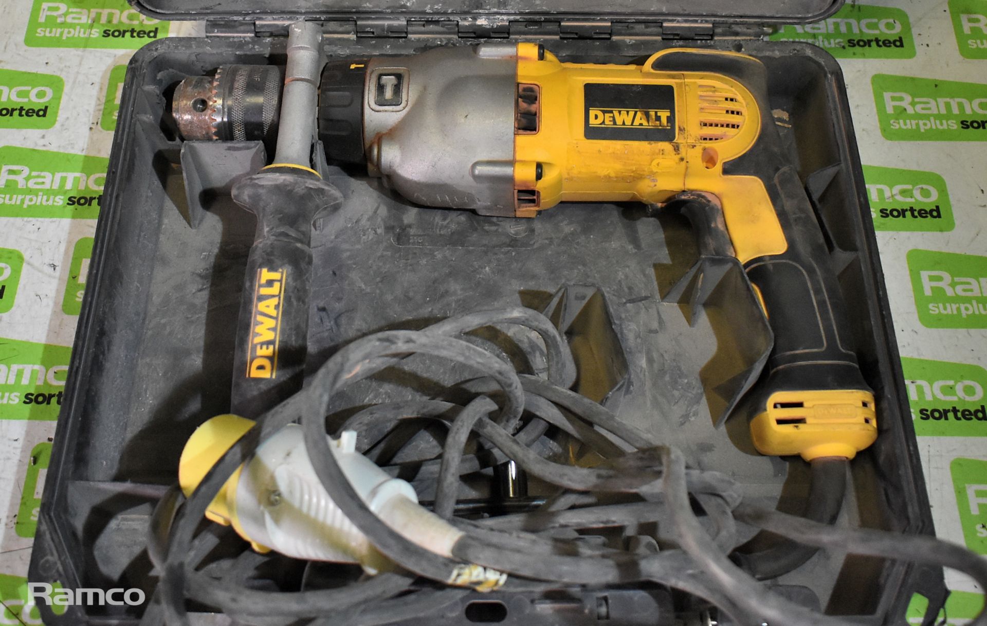 Dewalt D21570 drill, Dewalt DWE560 circular saw and Einhell E TE-CS190/1 circular saw - Image 2 of 8