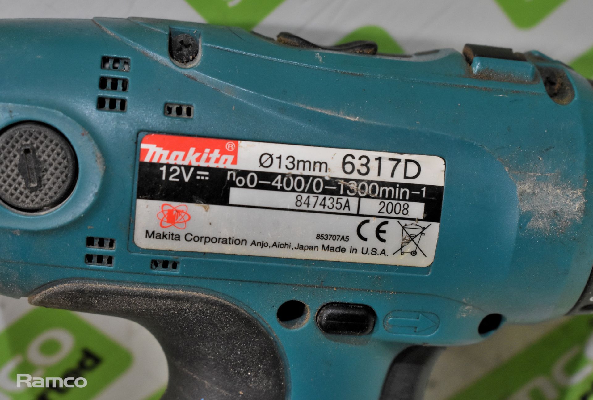 2x Makita 6317D cordless drills - DC1414F charger - 1x 12V battery - case - Image 7 of 8