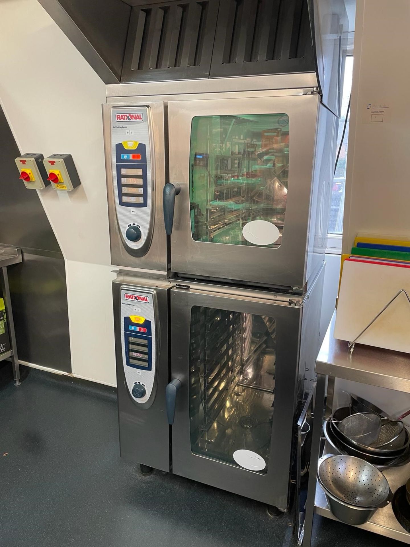 Rational SCC 101 & SCC 61 Combi oven 10, 6 grid stack with vent hood - recently serviced - Image 15 of 18