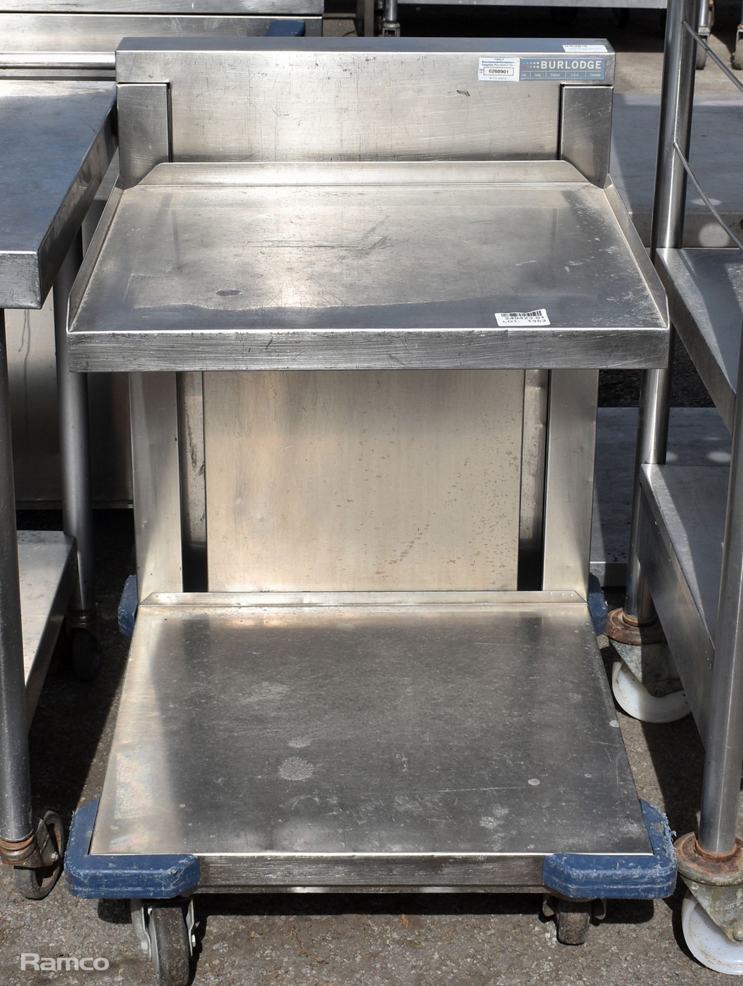 Burlodge stainless steel adjustable self-levelling tray trolley - W 650 x D 770 x H 935mm