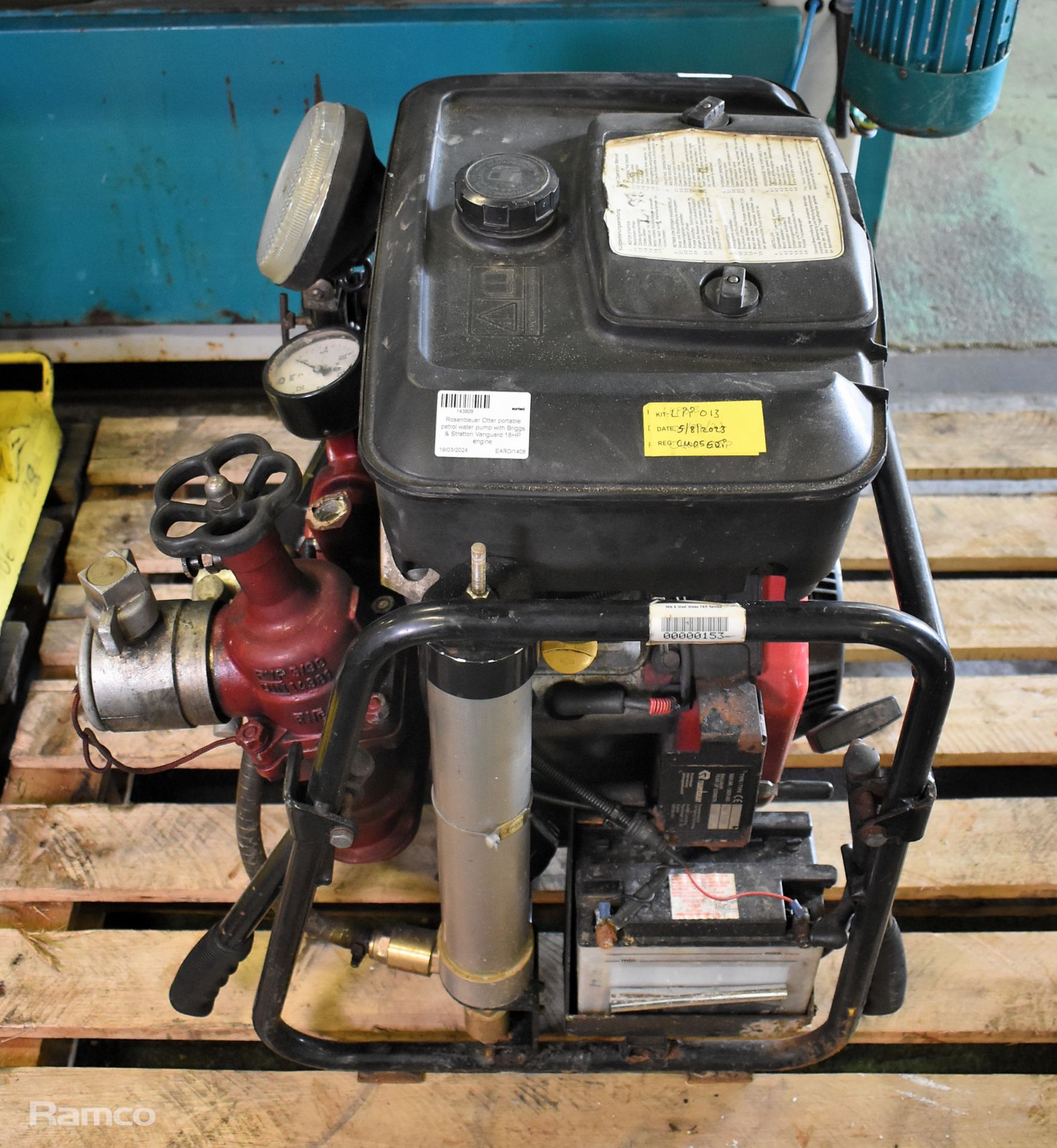 Rosenbauer Otter portable petrol water pump with Briggs & Stratton Vanguard 18HP engine - Image 12 of 12