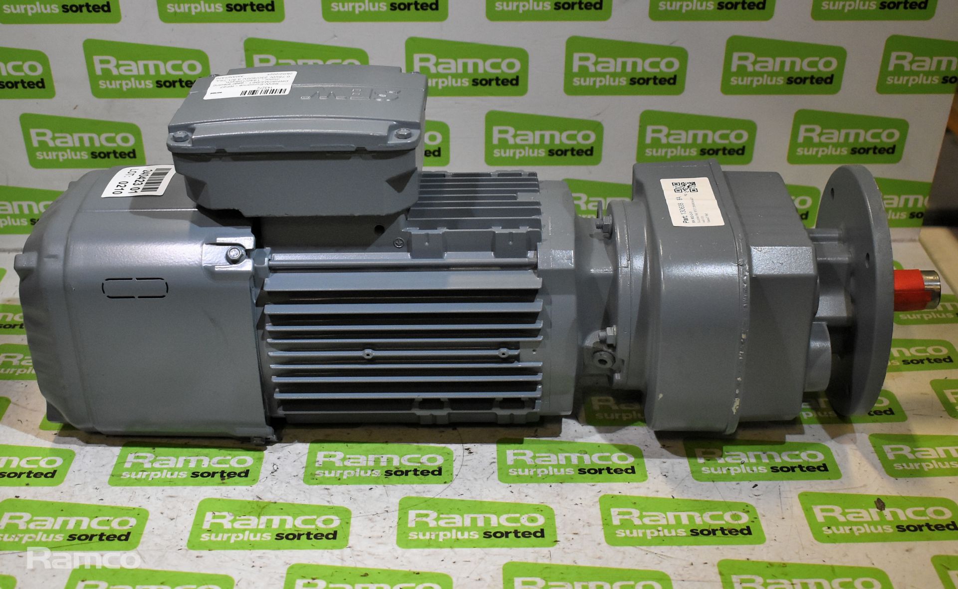 SEW-Eurodrive - RF27 DRN80M4/BE1 - gear electric motor - 1440/108rpm - 0.75kW - 230/400V - 3.5/1.75A - Image 4 of 4