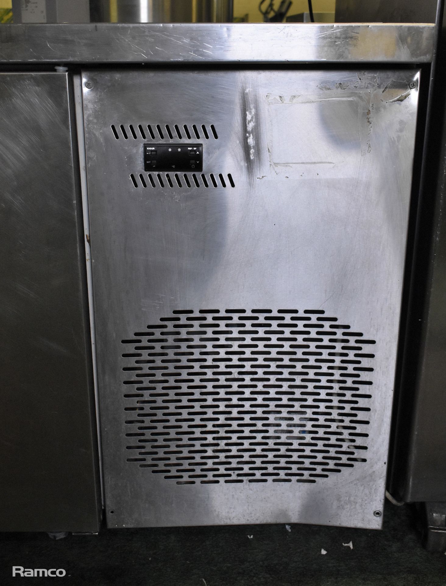 Inomak PN999/N stainless steel triple door counter fridge - W 1800 x D 700 x H 860mm - Image 4 of 5