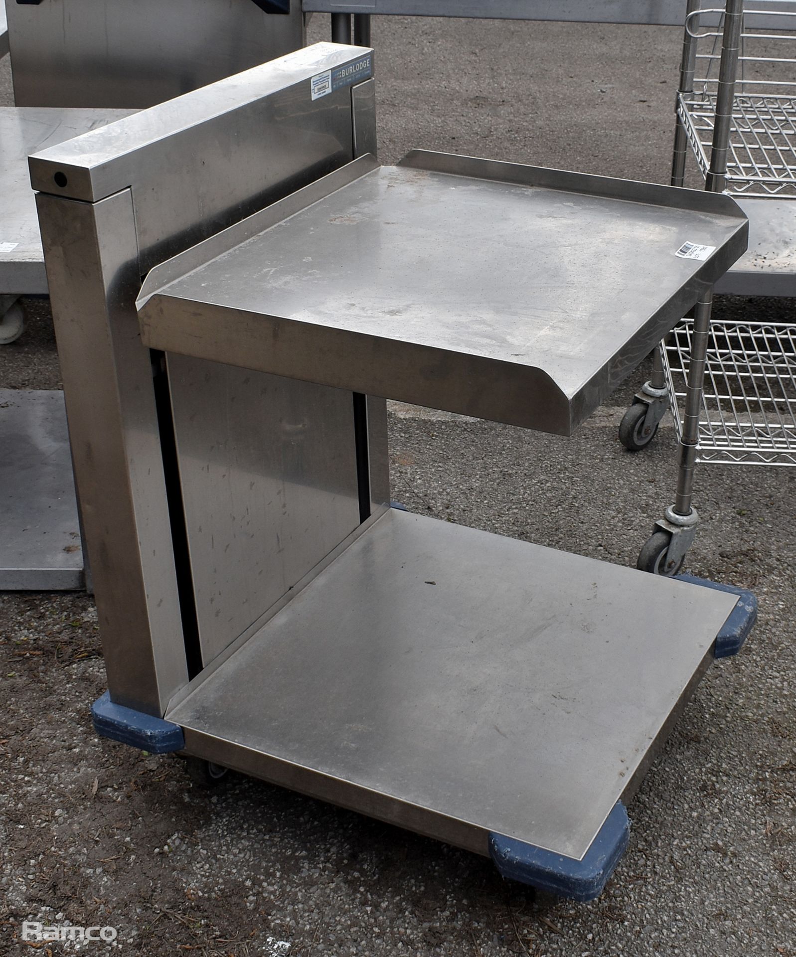 Burlodge stainless steel adjustable self-levelling tray trolley - W 650 x D 770 x H 935mm - Image 2 of 3