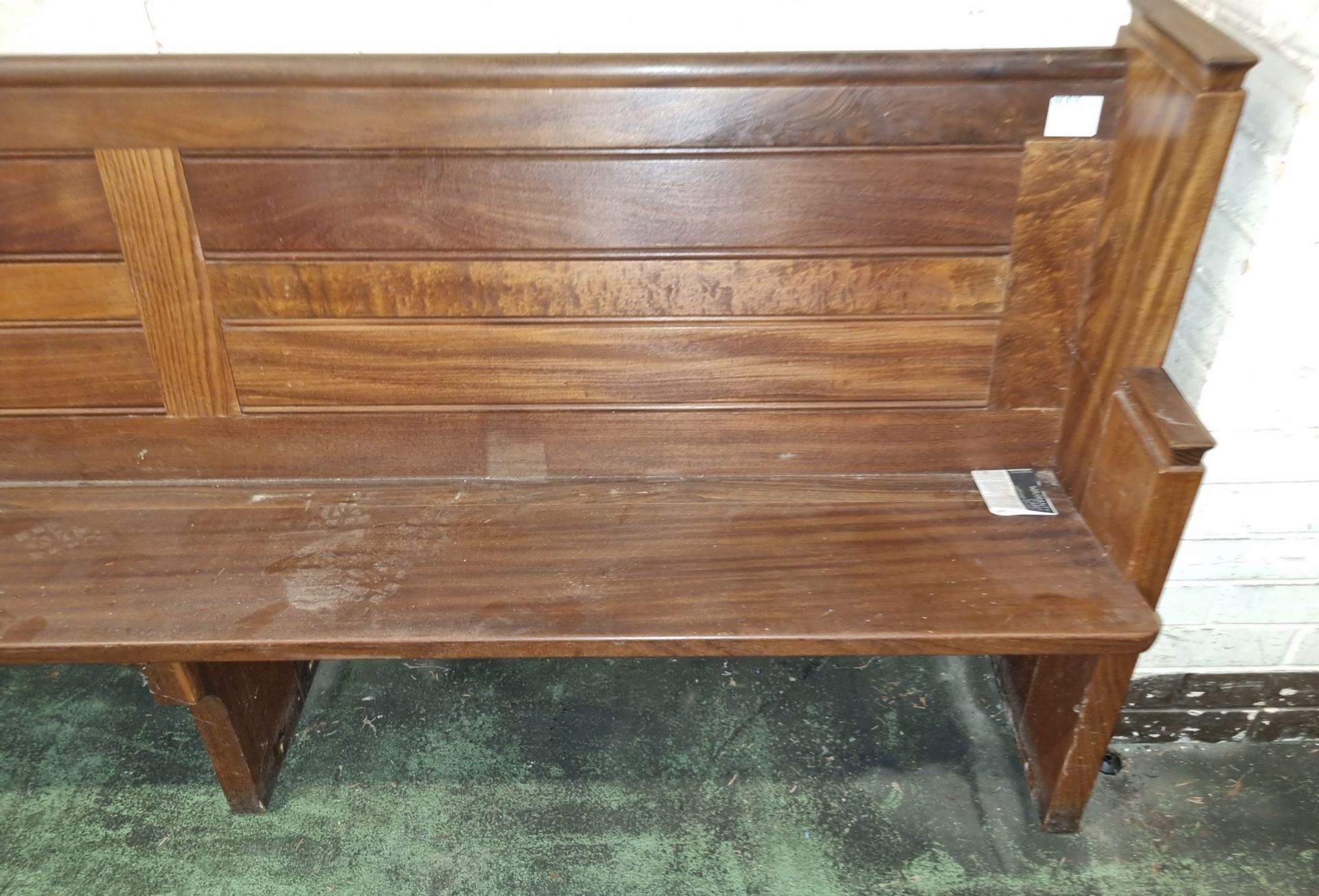 Wooden church pew - L 3570 x W 450 x H 900mm - Image 4 of 6