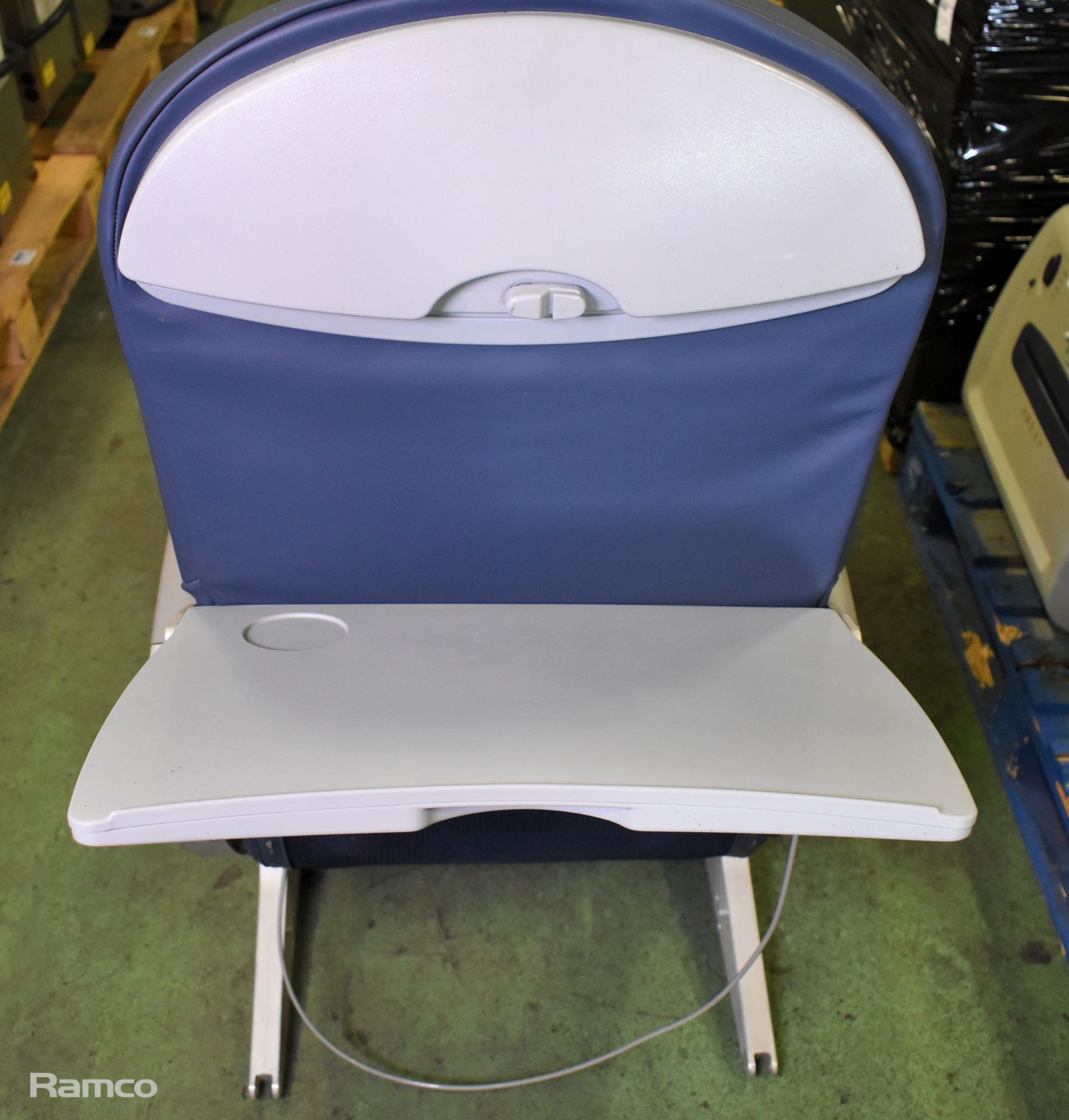 C&D Zodiac single aircraft seat - Image 5 of 6