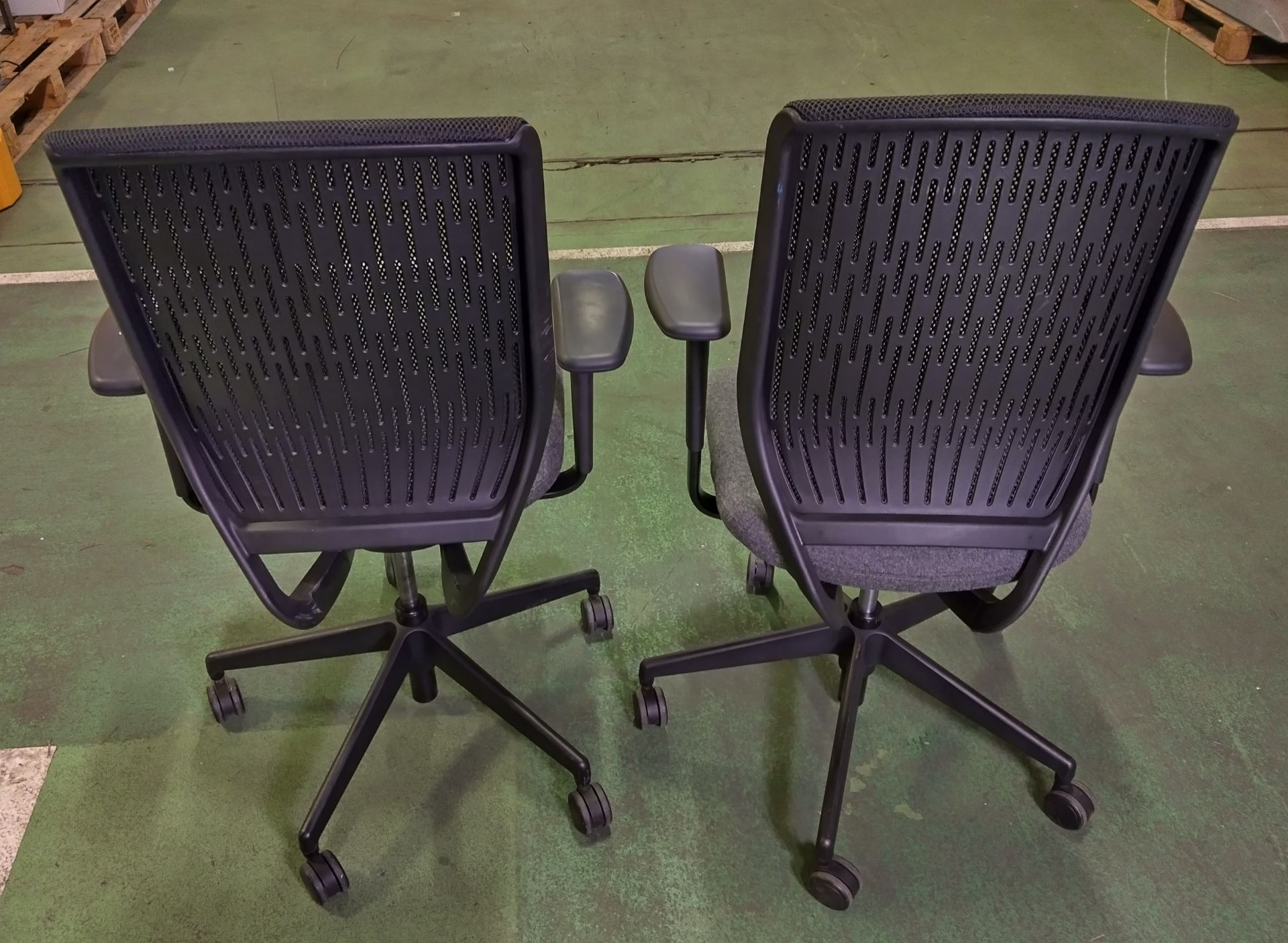 2x Evolve Senator mesh back office chairs - fully adjustable - Image 2 of 2