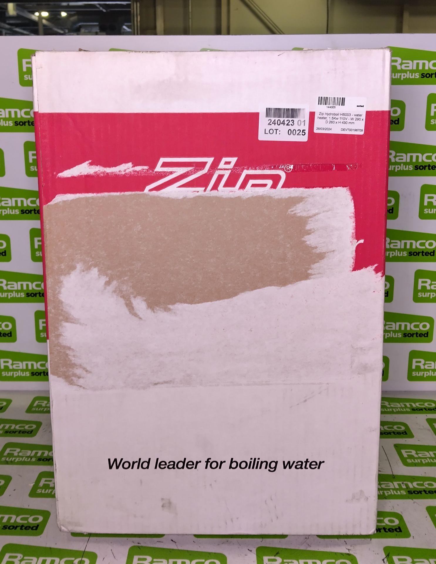 Zip Hydroboil HS003 - water heater - 1.5kW - 110V - W 290 x D 260 x H 430mm - Image 2 of 3