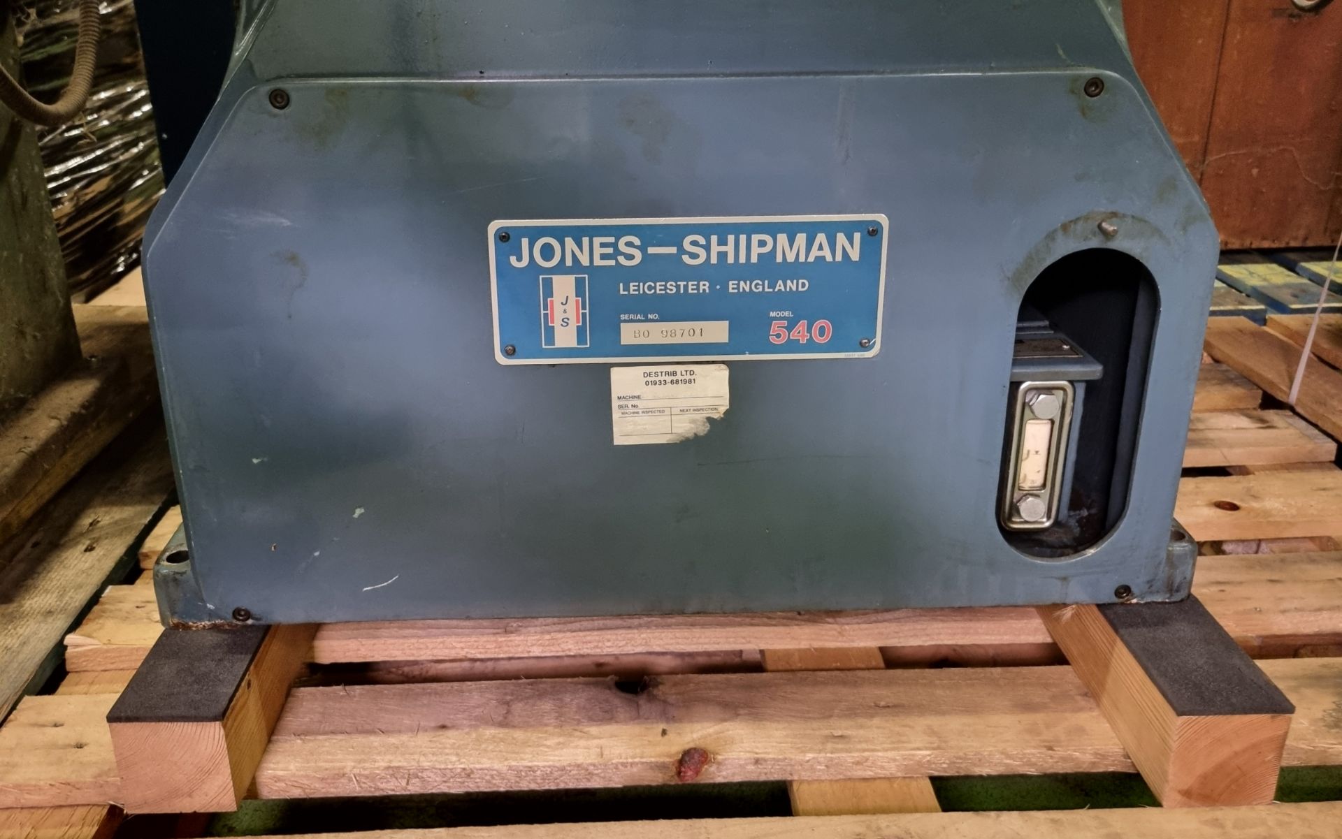 Jones & Shipman Ltd Model 540 surface grinder with dust extractor and coolant tank - Image 9 of 20